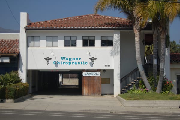 Wagner Chiropractic clinic exterior on De La Vina St in Santa Barbara, a trusted local provider for chiropractic care and pain management